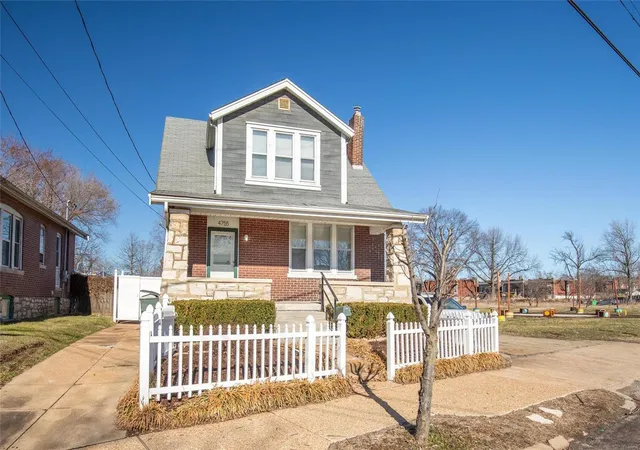 Photo 1 of Single family home for sale at 4755 Virginia Ave S, Saint Louis, MO 63111 | MLS# 25012627 | Listing updated on 2025-03-09
