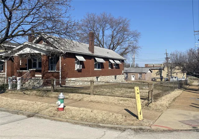 Photo 2 of Single family home for sale at 5105 Pattison Ave, Saint Louis, MO 63110 | MLS# 25012641 | Listing updated on 2025-03-13