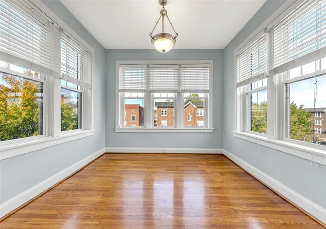 Photo 4 of Condo for sale at 754 Leland Ave #3N, Saint Louis, MO 63130 | MLS# 25012806 | Listing updated on 2025-03-05