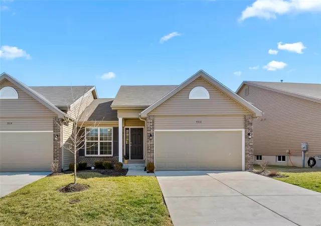 Photo 1 of Condo for sale at 5316 Lakepath Way, Eureka, MO 63025 | MLS# 25012896 | Listing updated on 2025-03-10