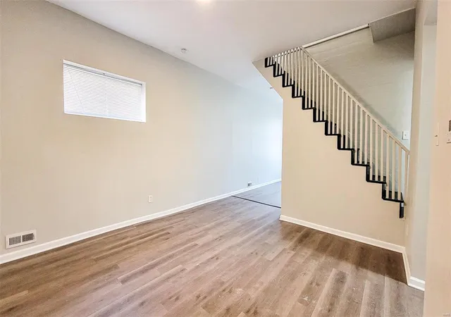 Photo 4 of Single family home for sale at 4129 Michigan Ave, Saint Louis, MO 63118 | MLS# 25012919 | Listing updated on 2025-03-18