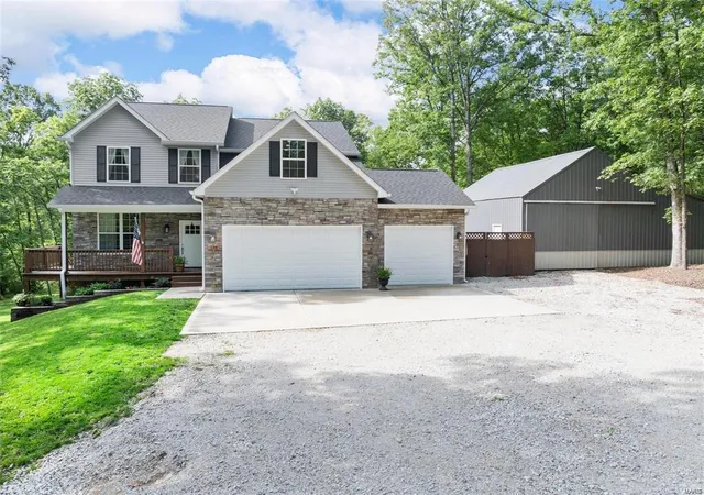 4th image of 136 Jabin Farm Rd, Warrenton, MO 63383 | MLS# 25012923