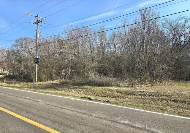 Homes for sale in Bloomfield, MO | 603 W Missouri St/Highway J, Bloomfield, MO 63825 | MLS# 25012924