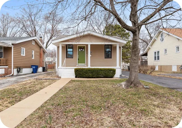 Photo 1 of Sale Pending at 6523 Bradley Ave, Saint Louis, MO 63139 | MLS# 25013018 | Listing updated on 2025-03-12