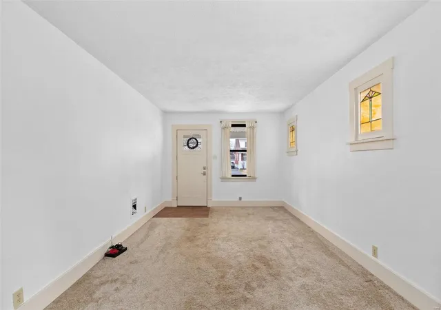 Photo 3 of Sale Pending at 6523 Bradley Ave, Saint Louis, MO 63139 | MLS# 25013018 | Listing updated on 2025-03-12