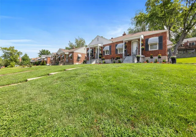 Photo 1 of Multi family home for sale at 3430 Saint Mark Ln, Saint Ann, MO 63074 | MLS# 25013035 | Listing updated on 2025-03-07