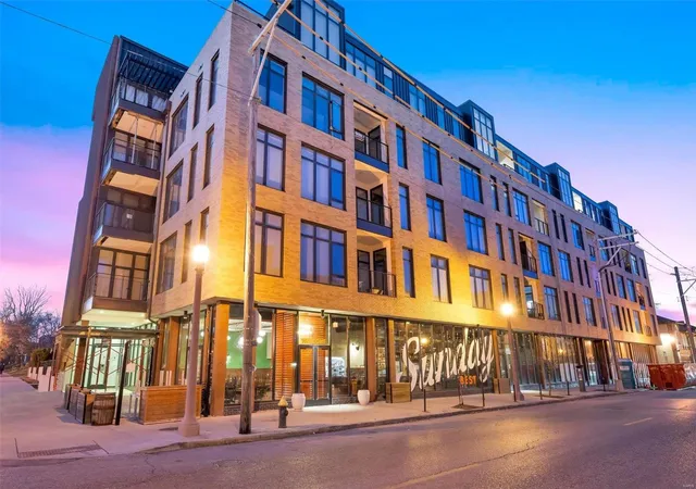Photo 1 of Condo for sale at 4101 Laclede Ave #411, Saint Louis, MO 63108 | MLS# 25013065 | Listing updated on 2025-03-07