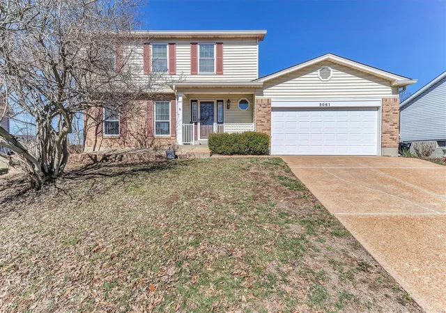 Photo 1 of Sale Pending at 3061 Grassy Valley Dr, Saint Louis, MO 63129 | MLS# 25013301 | Listing updated on 2025-03-11