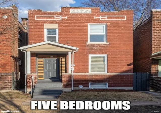 1st image of 4242 Oregon Ave, Saint Louis, MO 63111 | MLS# 25013302