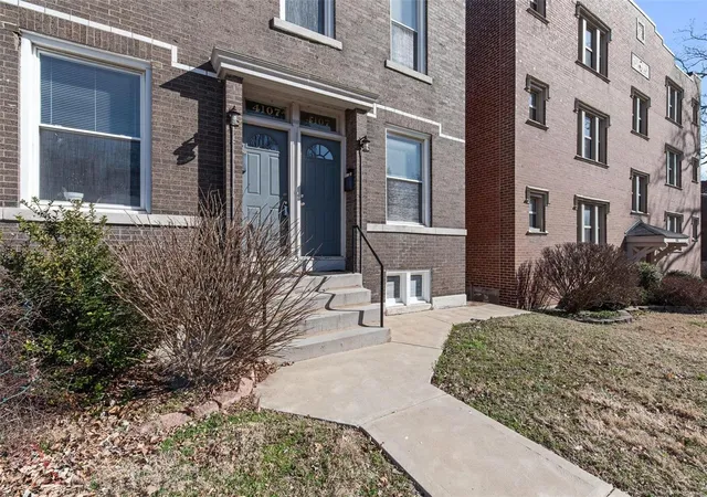 Photo 2 of Multi family home for sale at 4107 Hartford St, Saint Louis, MO 63116 | MLS# 25013320 | Listing updated on 2025-03-14