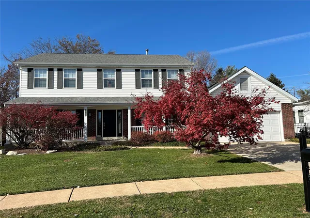Photo 1 of Sale Pending at 10233 Tesson Valley Ct, Saint Louis, MO 63123 | MLS# 25013401 | Listing updated on 2025-03-17