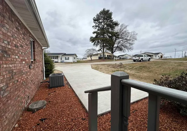 Photo 24 of Single family home for sale at 501 Forrest, Dexter, MO 63841 | MLS# 25013457 | Listing updated on 2025-03-07