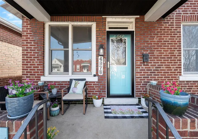 Photo 2 of Single family home for sale at 4978 Nagel Ave, Saint Louis, MO 63109 | MLS# 25013523 | Listing updated on 2025-03-17