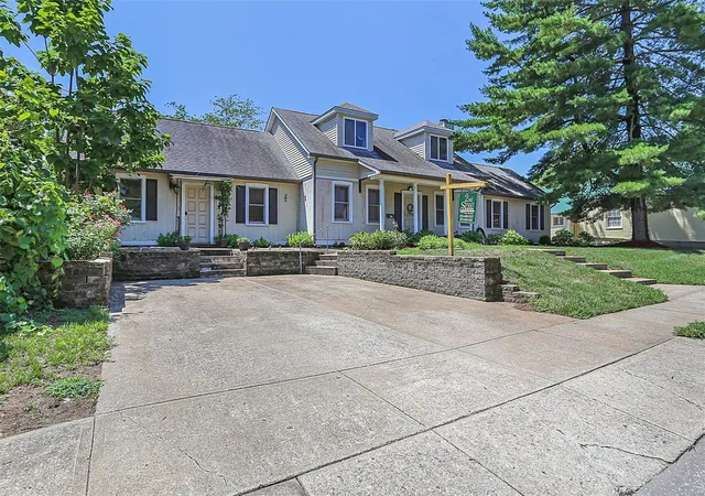 Photo 1 of Single family home for sale at 104 E 2nd St, Hermann, MO 65041 | MLS# 25013557 | Listing updated on 2025-03-08
