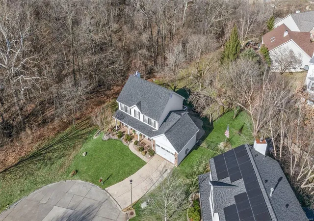 Photo 2 of Sale Pending at 3137 Croydon Ct, Saint Charles, MO 63303 | MLS# 25013695 | Listing updated on 2025-03-15