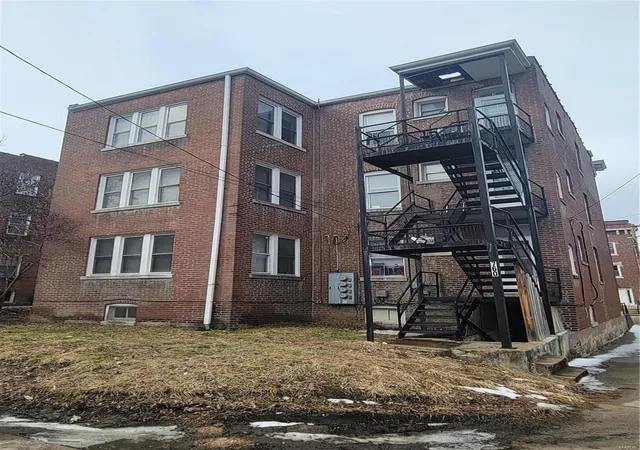 Photo 1 of Multi family home for sale at 760 Syracuse Ave, Saint Louis, MO 63130 | MLS# 25013701 | Listing updated on 2025-03-07