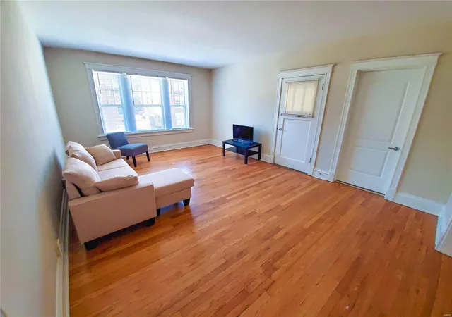 Photo 2 of Multi family home for sale at 760 Syracuse Ave, Saint Louis, MO 63130 | MLS# 25013701 | Listing updated on 2025-03-07
