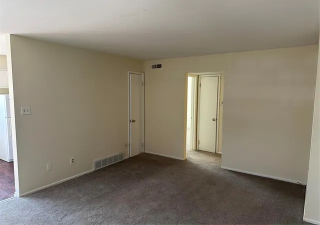 Photo 2 of Multi family home for sale at 6726 Colony Acres Dr, Saint Louis, MO 63123 | MLS# 25013735 | Listing updated on 2025-03-19