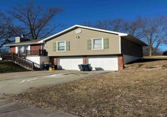 Photo 1 of Single family home for sale at 208 Ne 80th St, Kansas City, MO 64118 | MLS# 25013771 | Listing updated on 2025-03-10