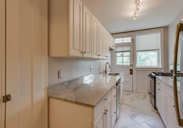 4th image of 750 Leland Ave, Saint Louis, MO 63130 | MLS# 25013792