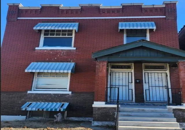 Photo 1 of Multi family home for sale at 4043 Palm Street, Saint Louis, MO 63107 | MLS# 25013808 | Listing updated on 2025-03-08