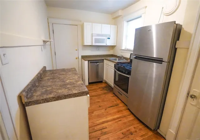 Photo 3 of Multi family home for sale at 724 Heman Ave, Saint Louis, MO 63130 | MLS# 25013810 | Listing updated on 2025-03-07