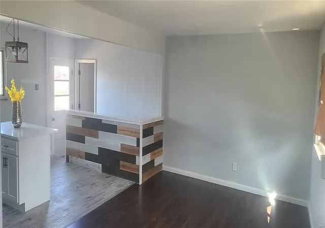 Photo 3 of Single family home for sale at 8787 Boyce Pl, Saint Louis, MO 63136 | MLS# 25013836 | Listing updated on 2025-03-09
