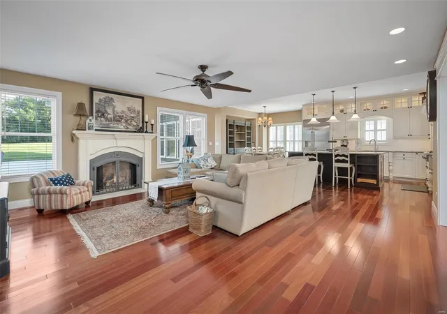 Photo 4 of Single family home for sale at 1181 Saint Theresa Dr, O Fallon, MO 63368 | MLS# 25014009 | Listing updated on 2025-03-11