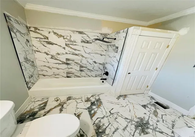 Photo 4 of Single family home for sale at 4660 Cottage Ave, Saint Louis, MO 63113 | MLS# 25014072 | Listing updated on 2025-03-19