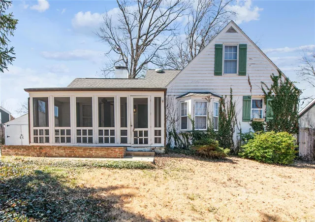 Photo 1 of Single family home for sale at 111 S Brent Ave, Saint Louis, MO 63122 | MLS# 25014144 | Listing updated on 2025-03-19