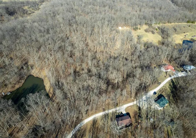 Photo 2 of Single Family Residence at 25840 New Mexico Dr, Marble Hill, MO 63764 | MLS# MIS25030958 |  | Sold on 2025-06-27