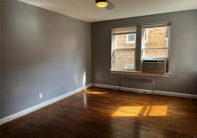 Photo 3 of Condo for sale at 7542 York Dr #1E, Saint Louis, MO 63105 | MLS# 25014275 | Listing updated on 2025-03-13