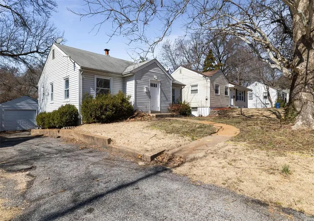 1st image of 401 Millman Dr, Saint Louis, MO 63135 | MLS# 25014332