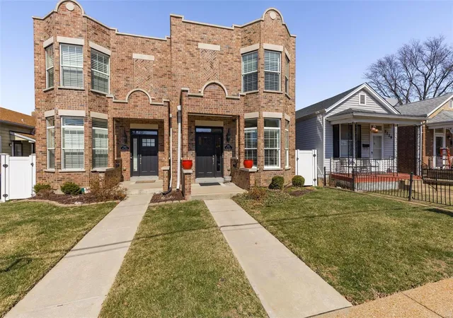 Photo 1 of Single family home for sale at 5231 Shaw Ave, Saint Louis, MO 63110 | MLS# 25014369 | Listing updated on 2025-03-17