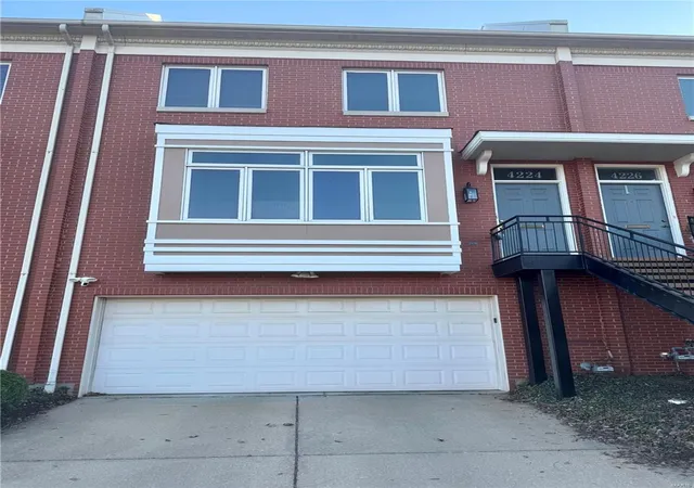 Photo 1 of Townhouse for sale at 4224 Laclede Ave #C, Saint Louis, MO 63108 | MLS# 25014594 | Listing updated on 2025-03-19