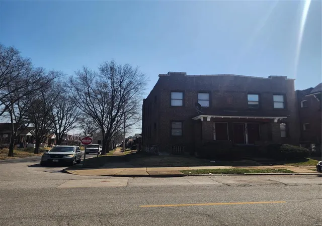 Photo 1 of Townhouse for sale at 4050 Shreve Ave, Saint Louis, MO 63115 | MLS# 25014630 | Listing updated on 2025-03-14