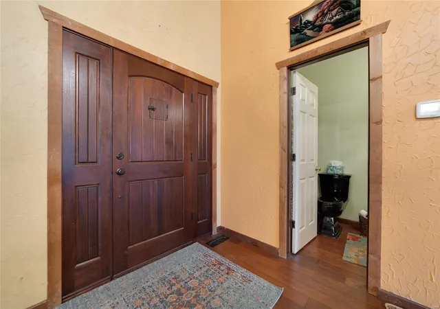 Photo 3 of Single family home for sale at 4550 Fort Hill Trail, Hillsboro, MO 63050 | MLS# 25014696 | Listing updated on 2025-03-18