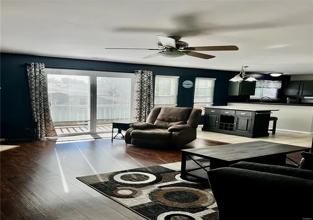 Photo 2 of Condo for sale at 1031 Sugar Crk Ct #8, Saint Peters, MO 63376 | MLS# 25014708 | Listing updated on 2025-03-17