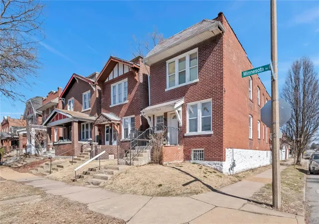 Photo 2 of Single family home for sale at 3662 Minnesota Ave, Saint Louis, MO 63118 | MLS# 25014830 | Listing updated on 2025-03-13