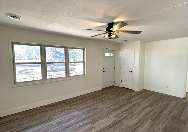 5th image of 451 N 39Th St, Belleville, IL 62226 | MLS# 25014867