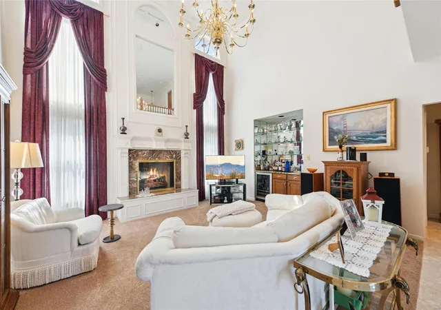 Photo 3 of Sale Pending at 4904 Karington Pl Ct, Saint Louis, MO 63129 | MLS# 25014908 | Listing updated on 2025-03-18