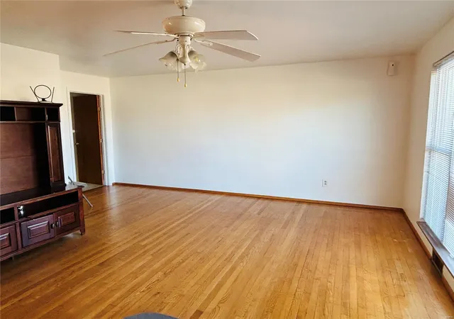 Photo 3 of Single family home for sale at 4216 Santen Dr, Saint Louis, MO 63123 | MLS# 25015070 | Listing updated on 2025-03-16
