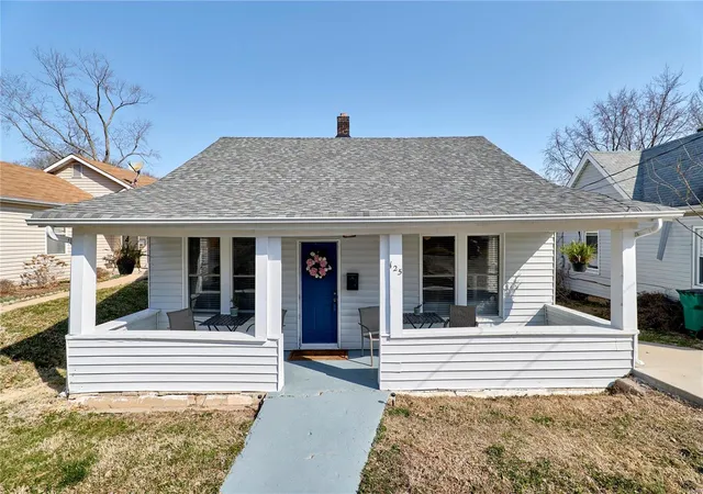 Photo 1 of Single family home for sale at 125 Lithia Ave, Saint Louis, MO 63119 | MLS# 25015091 | Listing updated on 2025-03-15