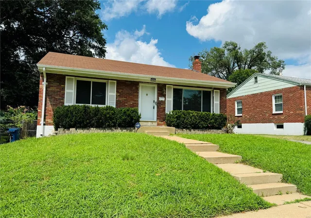 Photo 1 of Single family home for sale at 7749 W Ranken Ave, Saint Louis, MO 63117 | MLS# 25015097 | Listing updated on 2025-03-19