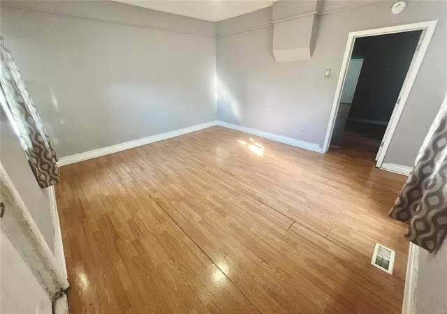 Photo 3 of Single family home for sale at 4327 Chippewa St, Saint Louis, MO 63116 | MLS# 25015111 | Listing updated on 2025-03-15