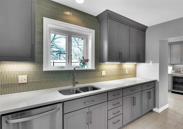 Photo 2 of Single family home for sale at 15 Lamertin Ln, Saint Louis, MO 63122 | MLS# 25015236 | Listing updated on 2025-03-18