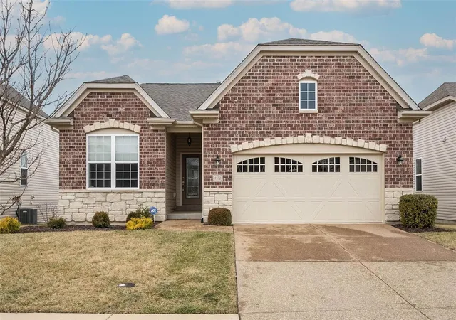 Photo 1 of Condo for sale at 1532 Woodside Hills Dr, Saint Peters, MO 63376 | MLS# 25015294 | Listing updated on 2025-03-17