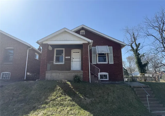 Photo 1 of Single family home for sale at 1156 Canaan Ave, Saint Louis, MO 63147 | MLS# 25015318 | Listing updated on 2025-03-15