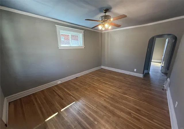 Photo 4 of Single family home for sale at 1156 Canaan Ave, Saint Louis, MO 63147 | MLS# 25015318 | Listing updated on 2025-03-15
