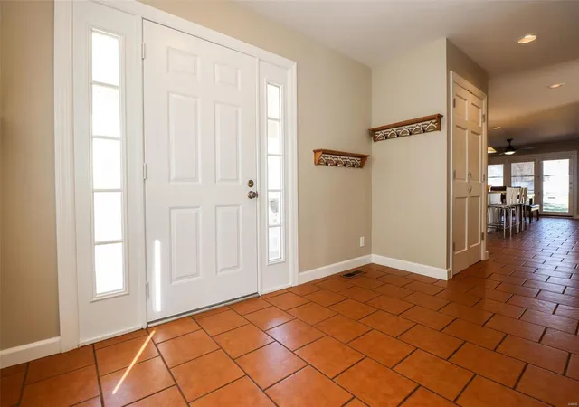 Photo 3 of Single family home for sale at 717 N Forest Ave, Saint Louis, MO 63119 | MLS# 25015522 | Listing updated on 2025-03-20